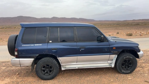 Mitsubishi Pajero Court 1998 