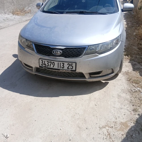 Kia Cerato 2013 ...