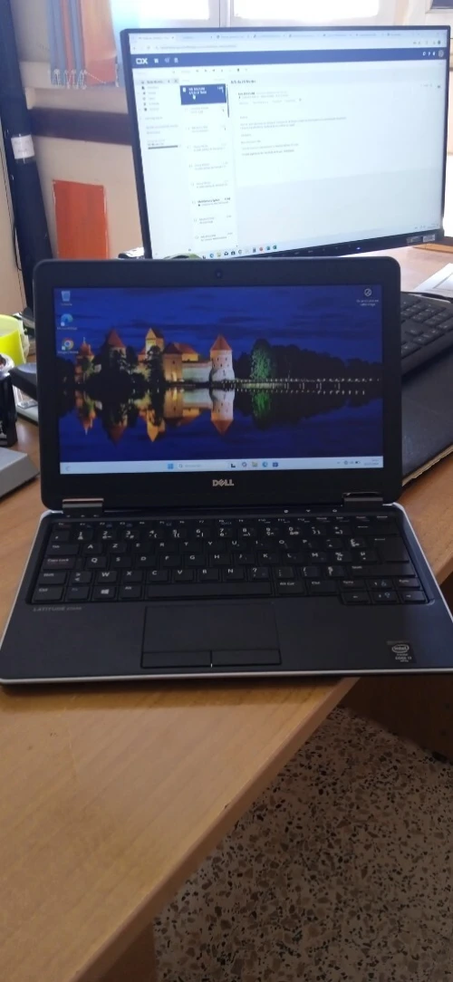 Ultra book I7