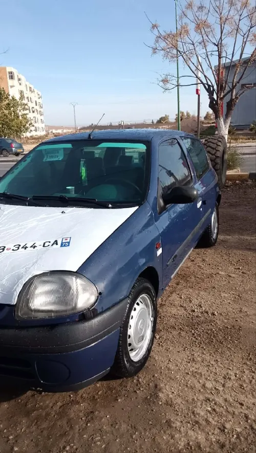 Renault Clio 2 2001 Dzl