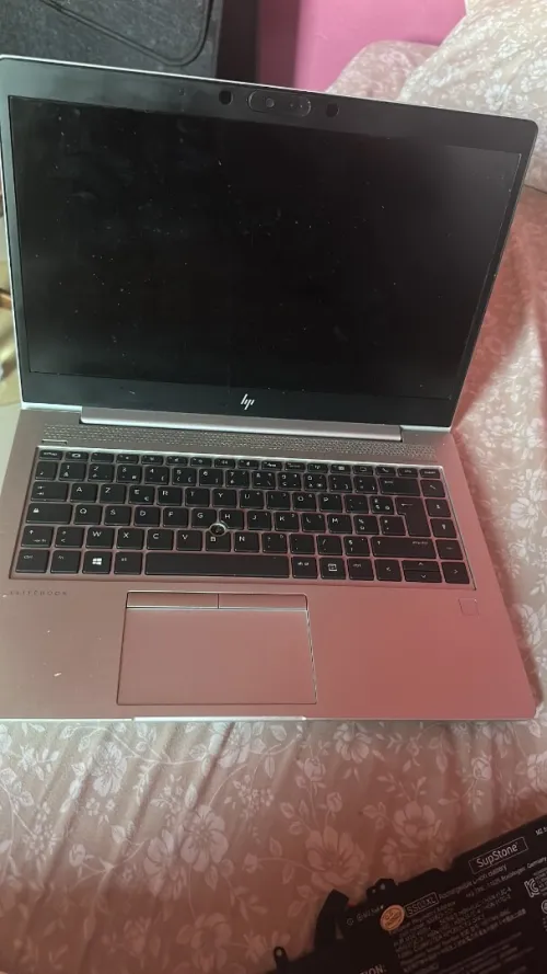 HP ELITEBOOK 14 pouces