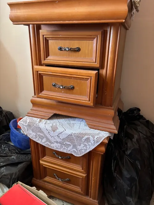 Chambre à coucher bois noble 100%(hêtre)