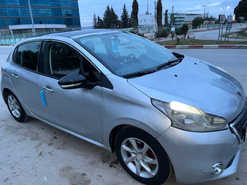Peugeot 208 2013 208