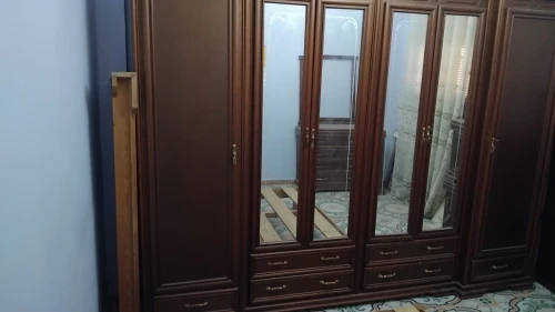 Chambre à coucher en vente