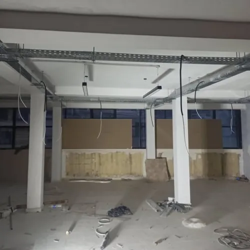 Installation Climatisation Centrale HVAC Industrielle (VRV / Eau Glacée)