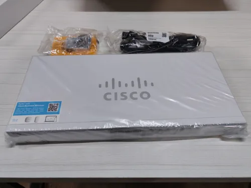 Switch Cisco CBS220-24T-4G | 24 Ports Giga | 4x SFP | Neuf - Cisco Business 220