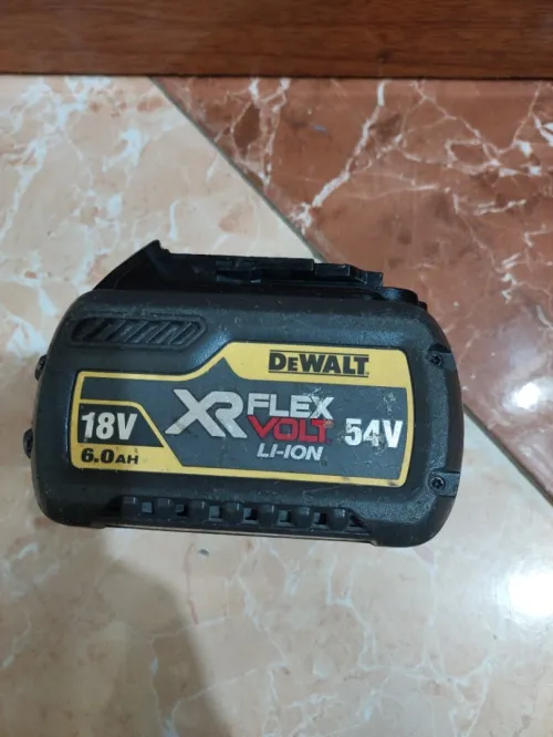 Batterie dewalt XR FLEX VOLT 18/54v 6Ah