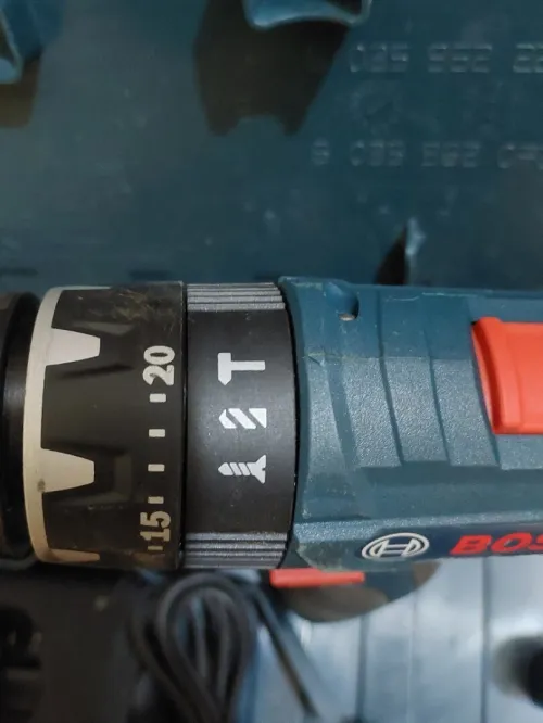 Visseuse bosch 12v