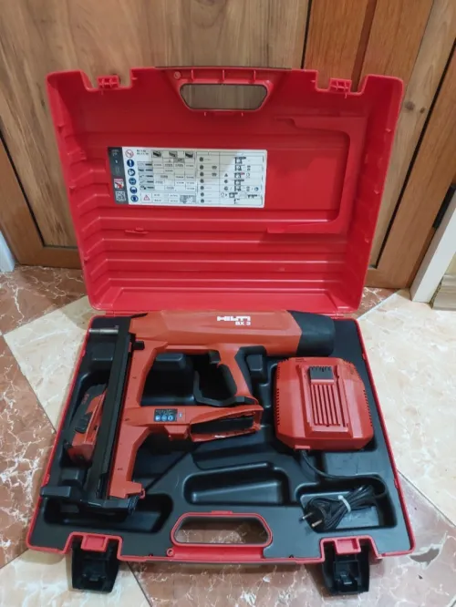 Cloueure Hilti BX 3