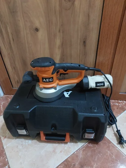 Ponceuse excentrique AEG EX 150 ES