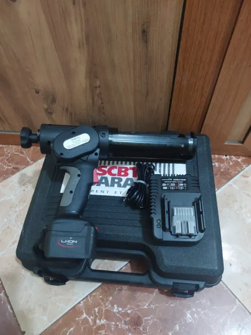 Pistolet à silicone SIRATON 14.4V (Haut Gamme)