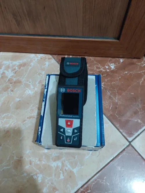 Télé-mètre laser Bosch GLM 50 C