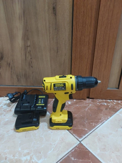 Visseuse Stanley 10.8v