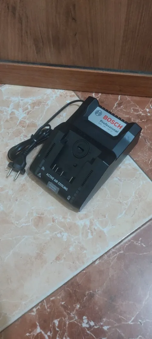 Chargeur Bosch GAL 18V-160 C (16A)