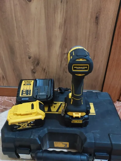 Visseuse à choc Dewalt 18v 5Ah (Brushless)