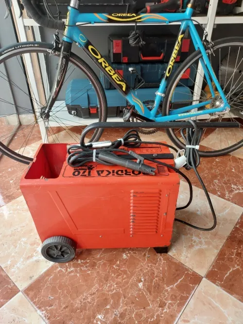 Poste à souder TILWIN (italy)