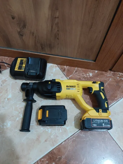 Perforateur Dewalt 18v 4Ah (Brushless)