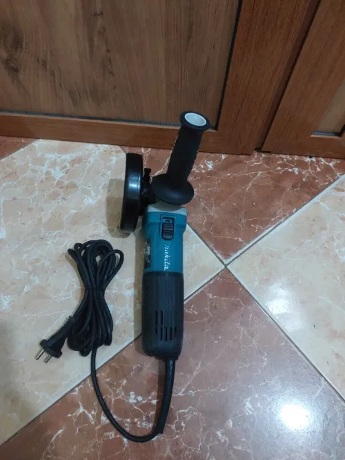 Meleuse Makita 1400w