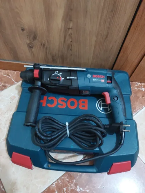 Perforateur Bosch GBH 2-28 (Germany)