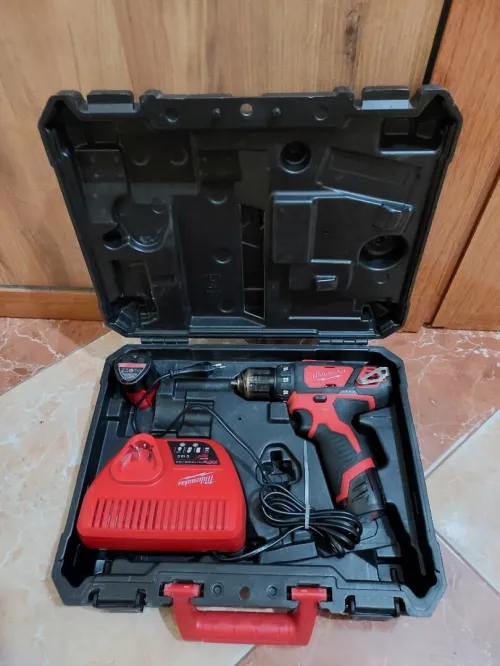 Visseuse Milwaukee 12v