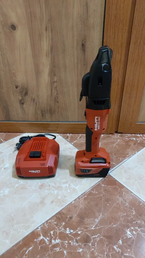 Cisaille à double coupe Hilti (2022)