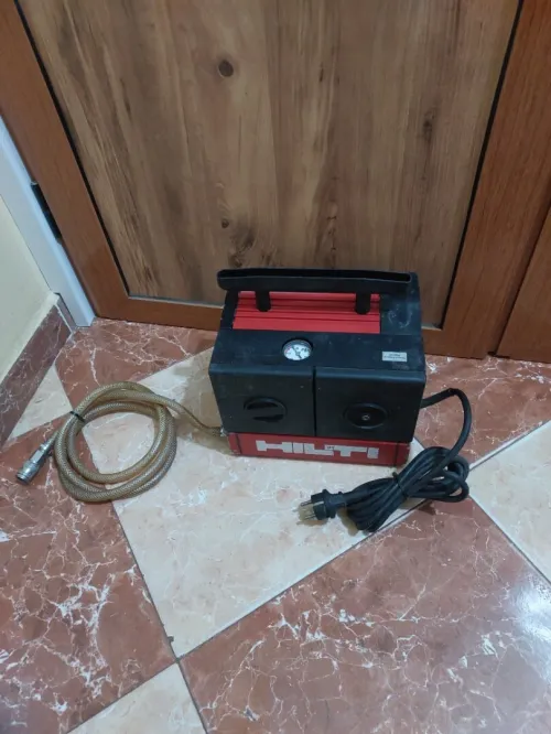 Pompe à vide Hilti pour carotteuse
