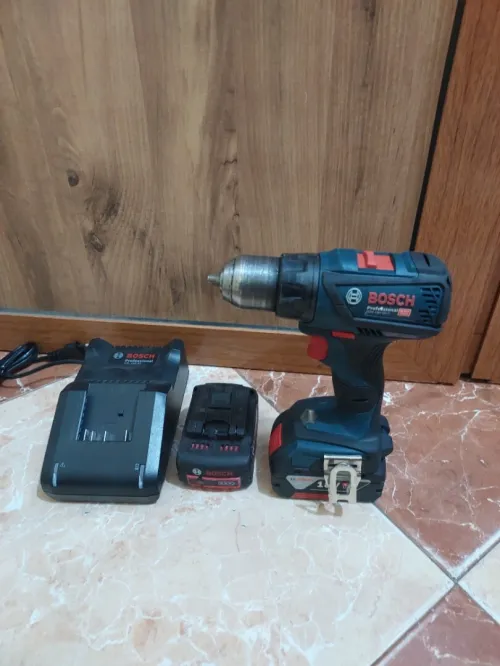 Visseuse BOSCH 18v 4Ah (Brushless)