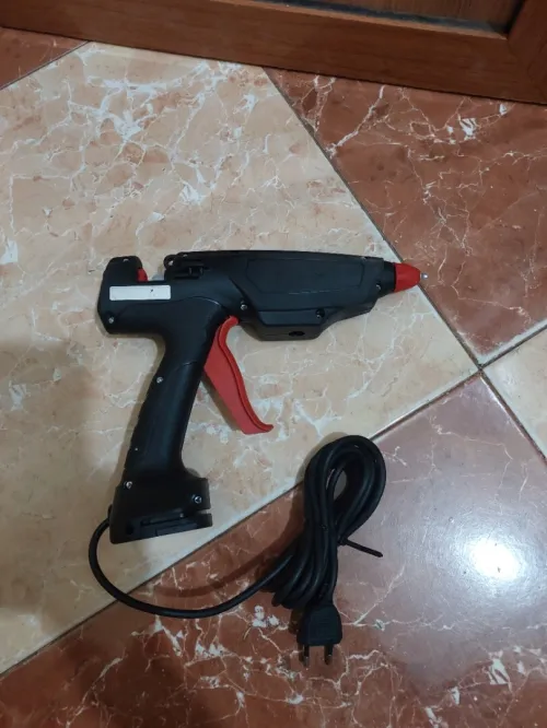 Pistolet à colle