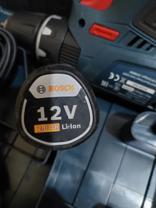 Visseuse bosch 12v