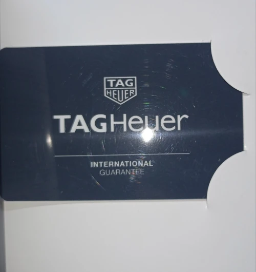 TAG HEUER AQUARACER PROFESSIONAL 300 GMT (NOUVELLE FENÊTRE)  Jamais utilisé sous emballage