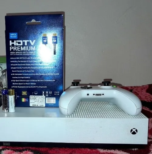 Xbox one s /1TB/( Edition All Digital )