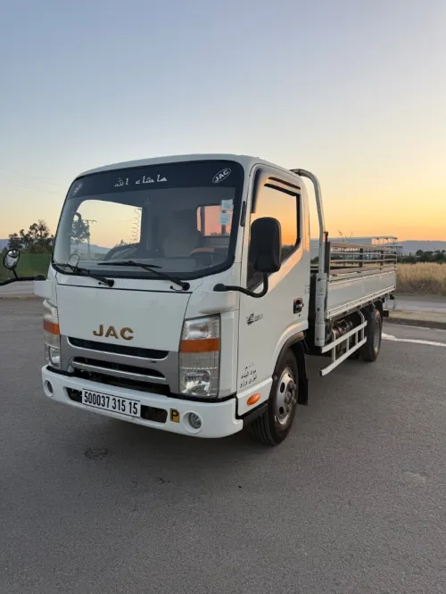 JAC 1040S climatisé 2015