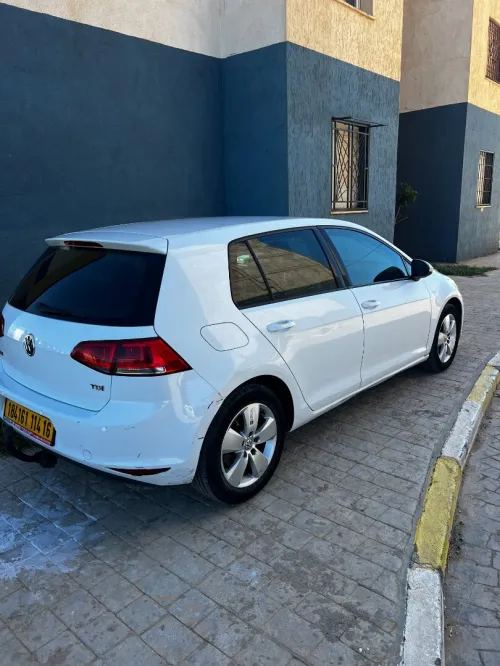 Volkswagen Golf 7 2014 Trendline +