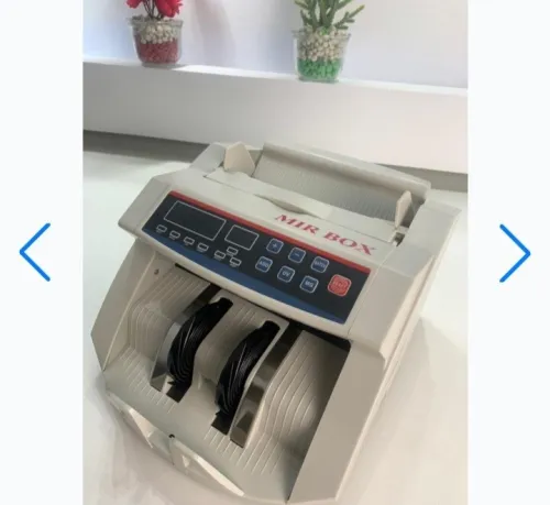 Compteuse automatique de billets avec détection UV