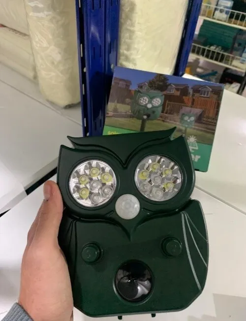 Répulsif solaire à ultrasons en forme dhibou protection intelligente du jardin