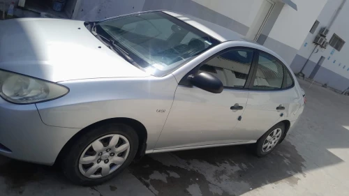 Hyundai Elantra 2024 