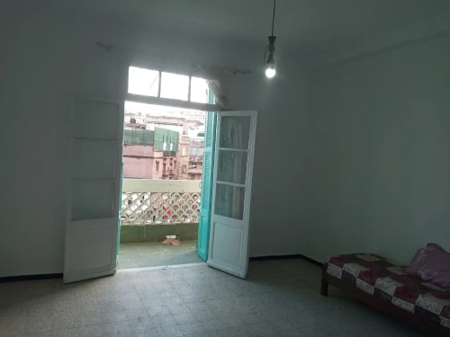 Location Appartement Niveau de villa F4 Alger Bir mourad rais