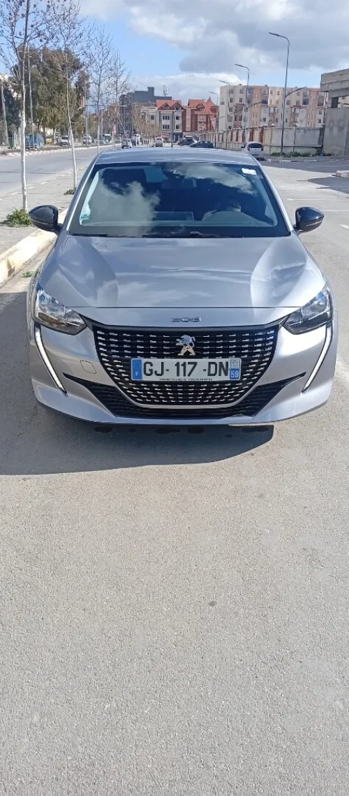 Peugeot 208 2022 Allure