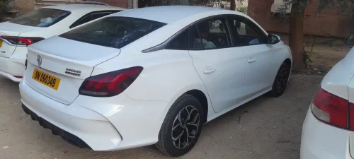 MG MG5 2026 