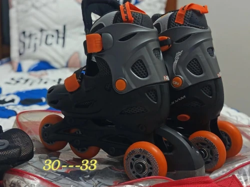 Roller skates  ليغولوغ ليباتا