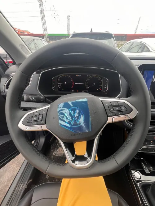 Volkswagen T-Roc 2025 R- Line Edition 