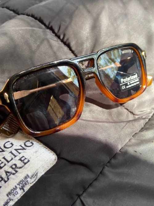 moscot marron tigre