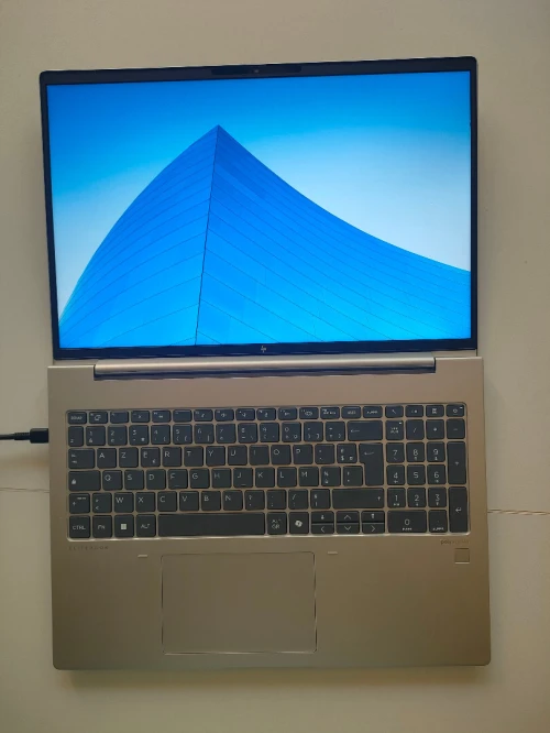 HP ELITEBOOK G11 655 - 16 POUCE - RYZEN 5 7535U - 16 RAM DDR5 - NVME 512 GB