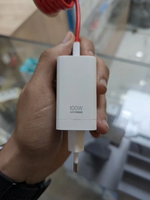 chargeur oneplus 100W