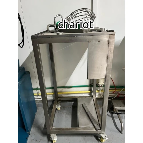 Vente chaîne semi automatique tout genre de gâteaux traditionnelle et moderne