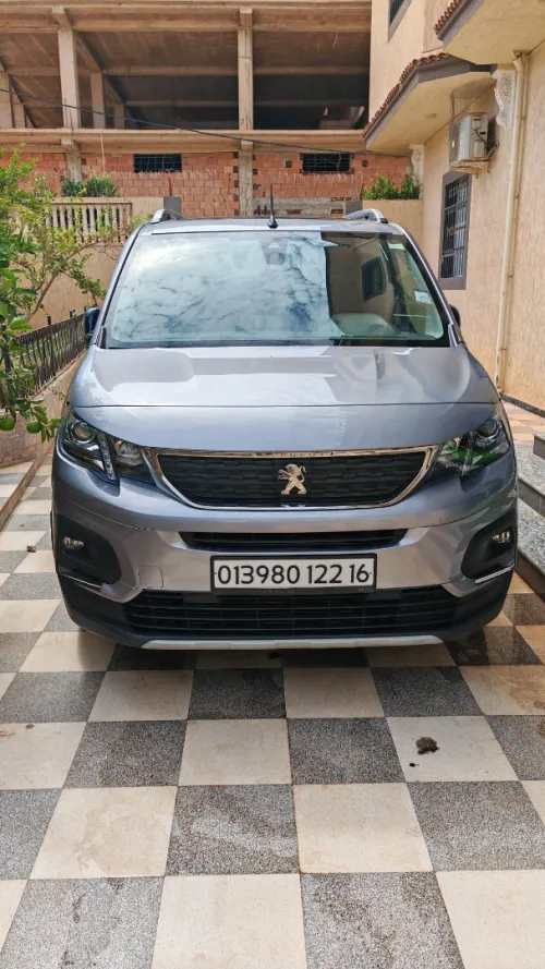 Peugeot Rifter 2022 