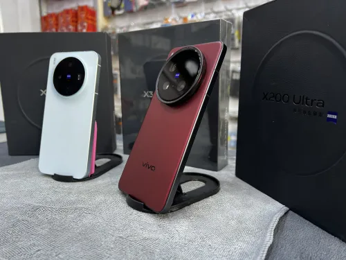 Vivo X200 x300