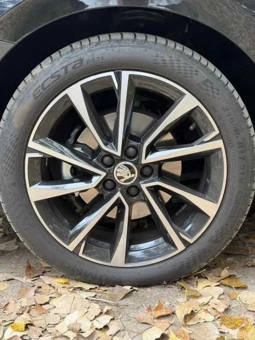 Skoda FABIA 2024 MONTÉ CARLO