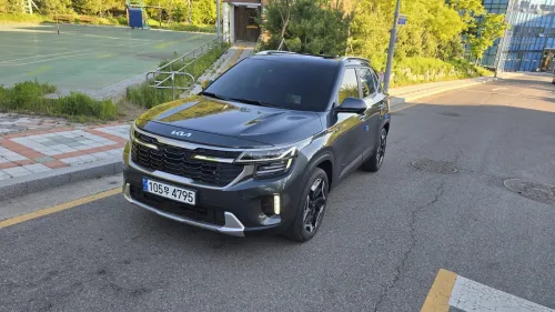 Kia SELTOS 2024 Signature