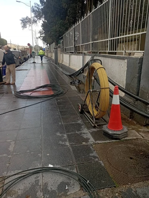 travaux et pose câble ODN ET CANALISATION DES FIBRE OPTIQUE ET INSTALLATION DES ABONNÉE 